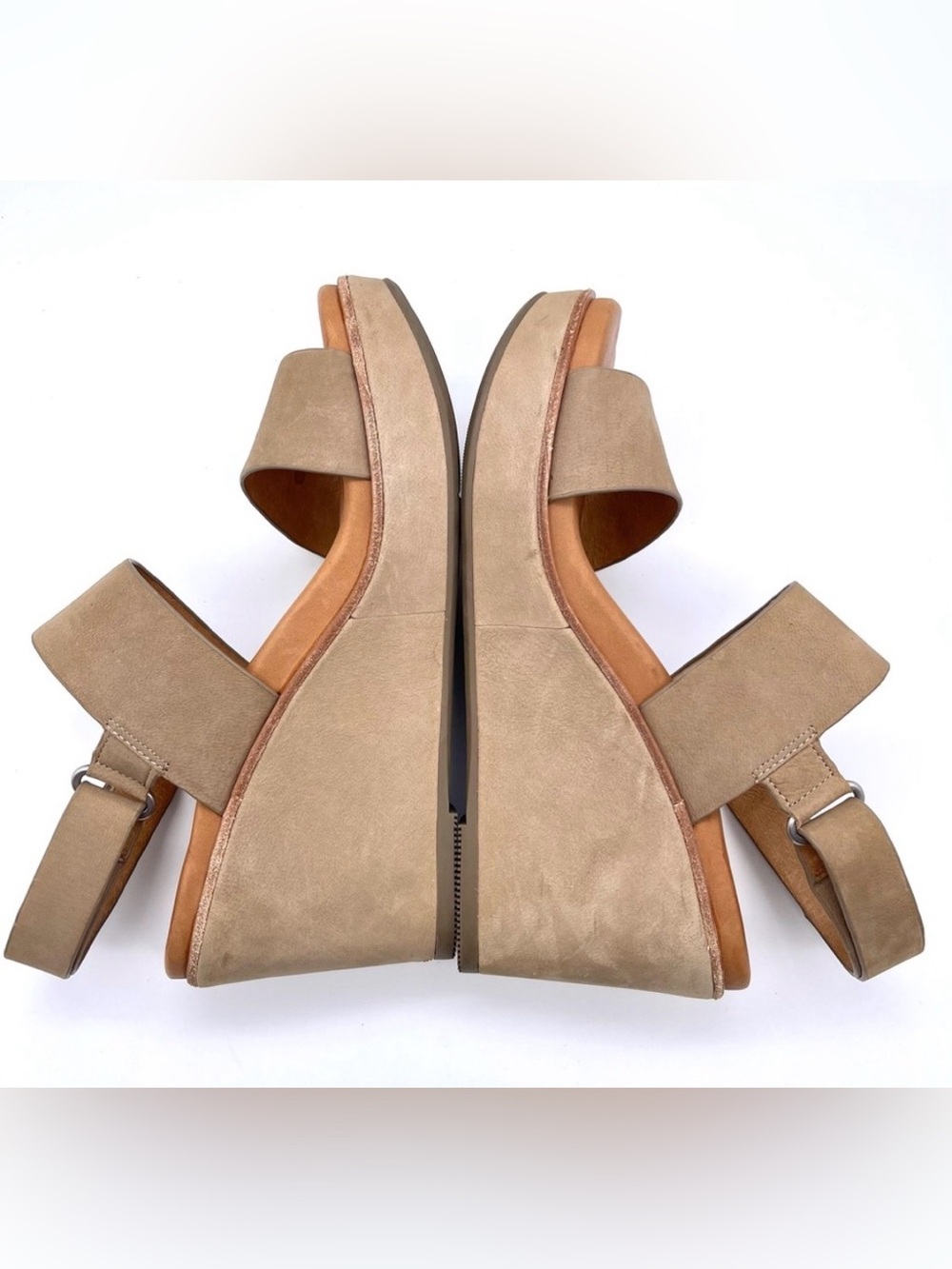 Gentle Souls by Kenneth Cole Leather Hope Slingback Wedge Strappy Sandal 8.5 M - Picture 3 of 10